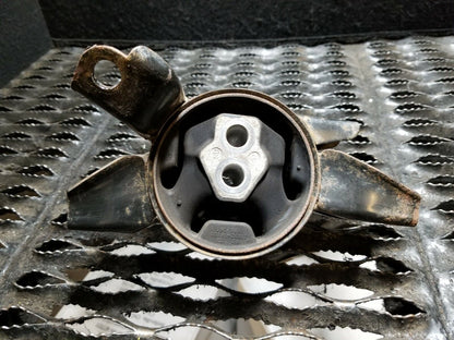 12 13 14 15 16 Hyundai Veloster Engine Motor Mounr Left Driver Side OEM