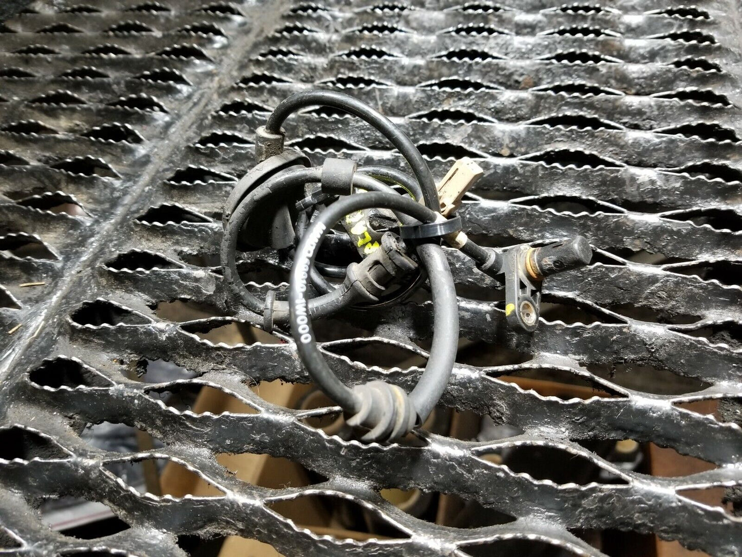 12 13 14 15 Kia Rio Rear ABS Speed Sensor 59910-1w000 OEM