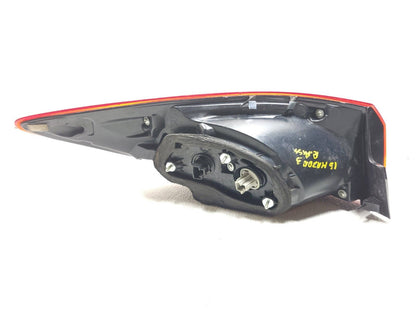 14 15 16 Mazda 3 Tail Light Outer Passenger Side Right OEM
