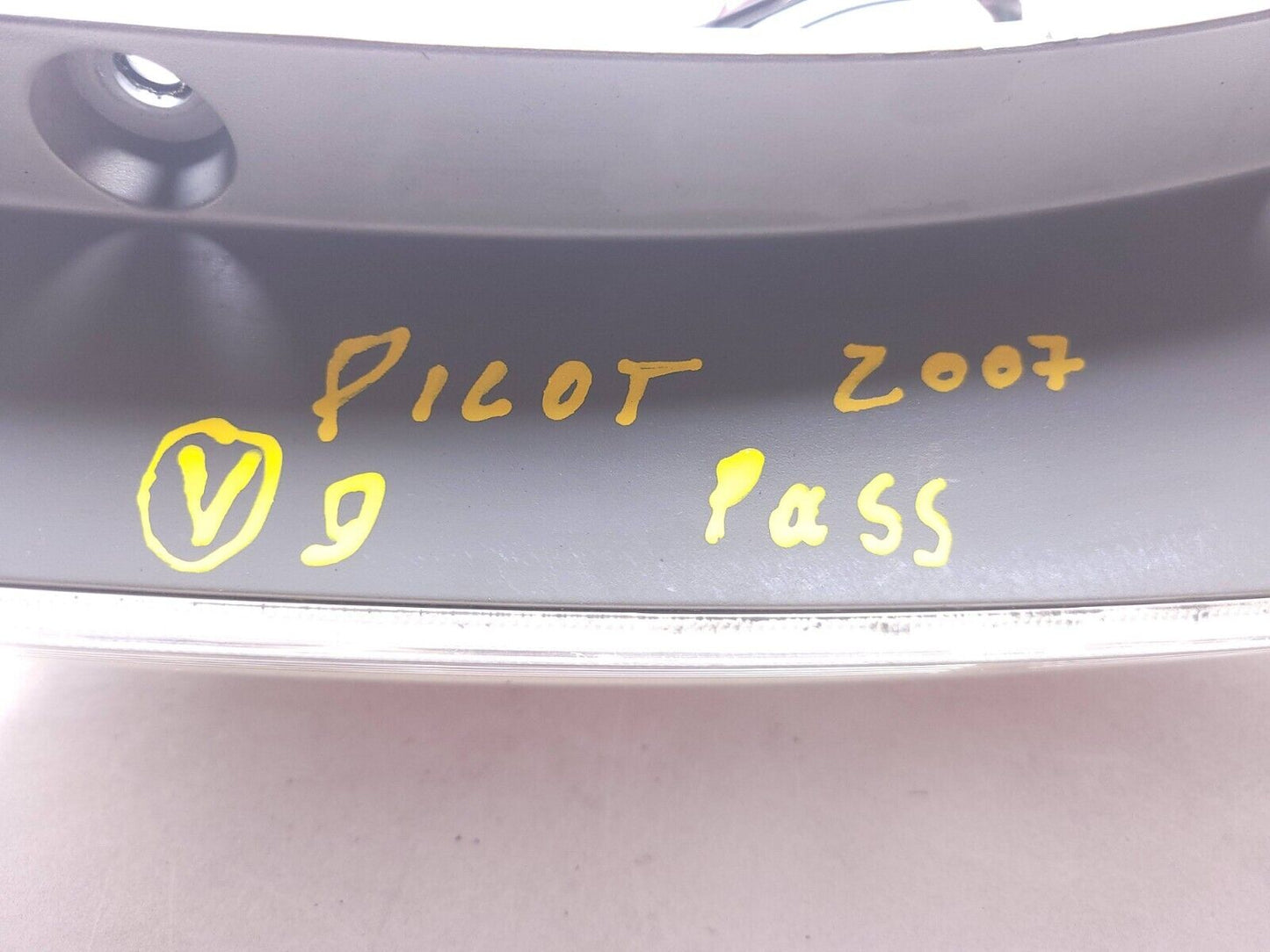 2006 2007 2008 Honda Pilot Tail Light Passenger Side Right OEM