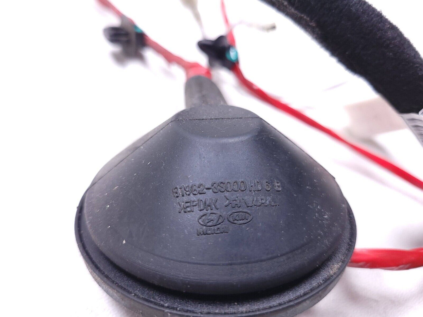 20 21 22 Hyundai Venue Rear Door Wire Harness Left Driver Side OEM