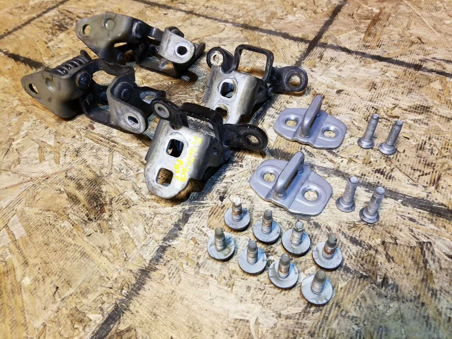 11 12 13 14 Dodge Avenger Right Pass Side Front & Rear Door Hinge W/ Striker OEM