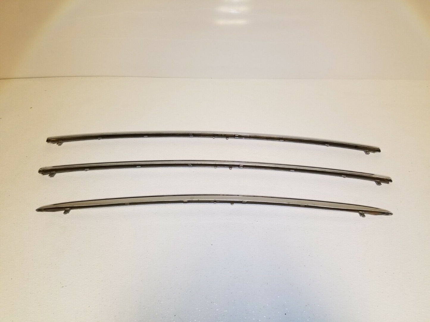 10 11 12 13 Mini Cooper R56 Front Upper Grille Chrome Strip Molding 3pcs OEM