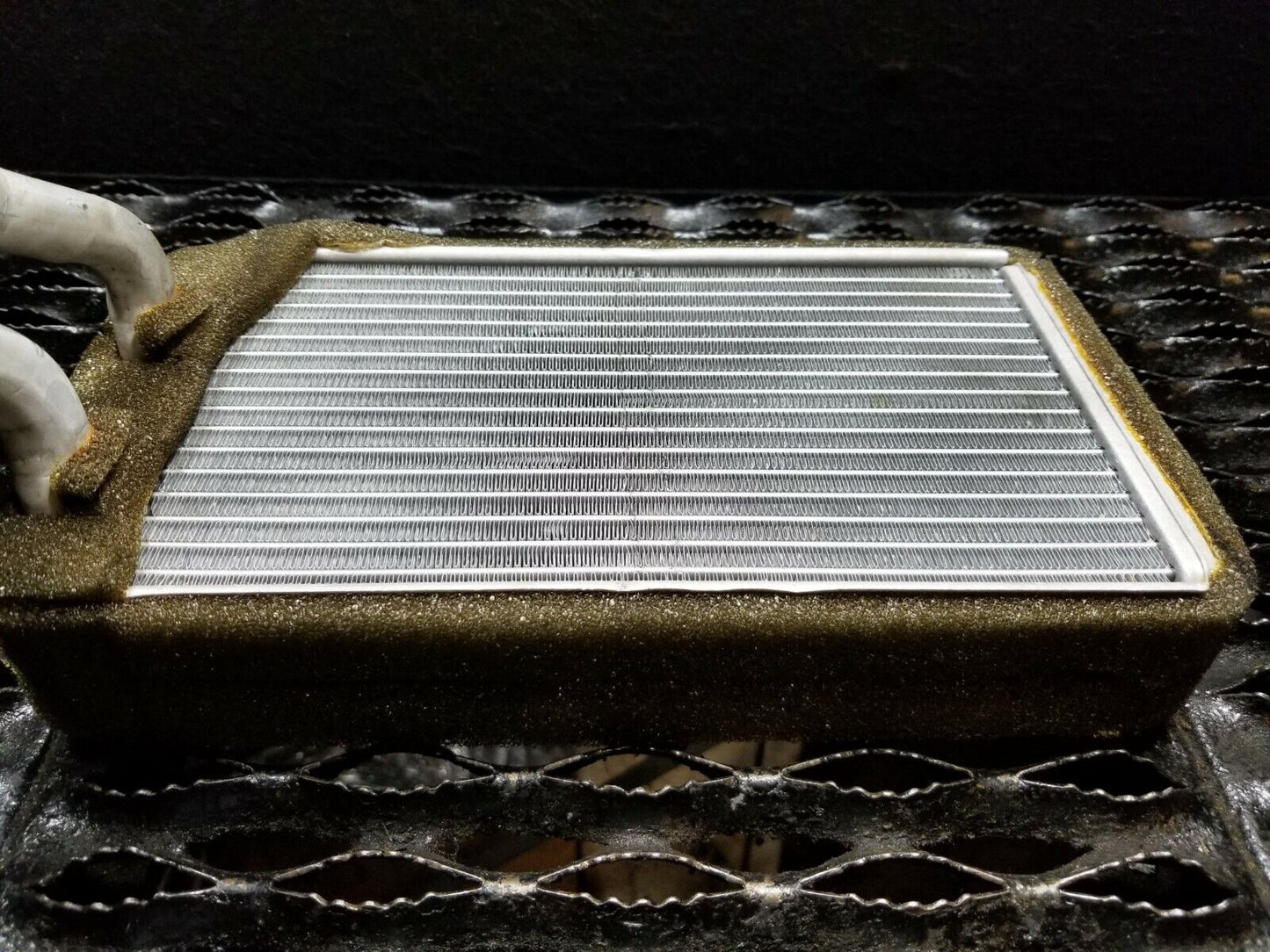 04 05 06 07 Infiniti QX56 Heater Core OEM