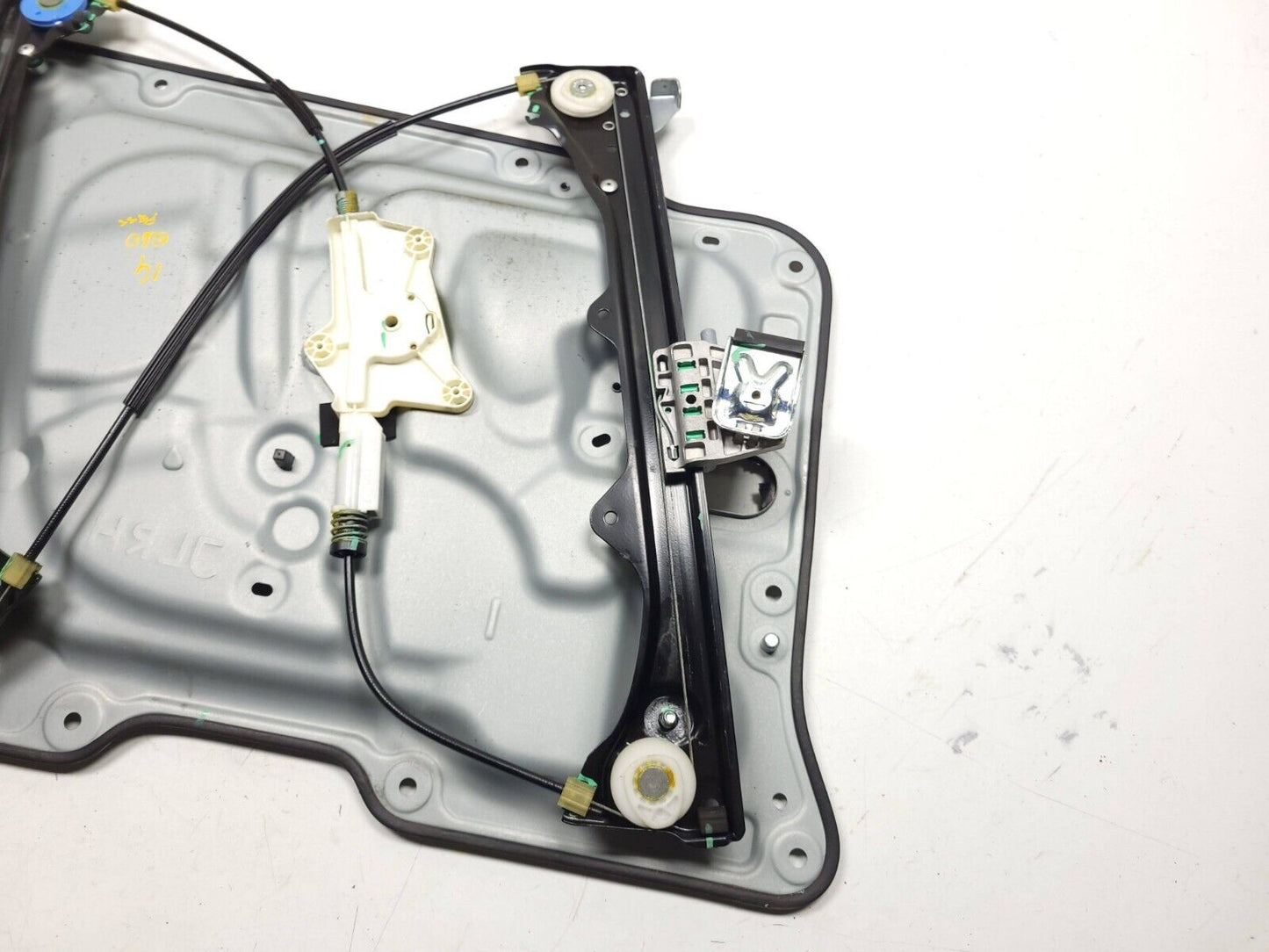 2014 2015 Infiniti Q60 Coupe Front Window Regulator Panel Passenger Right OEM