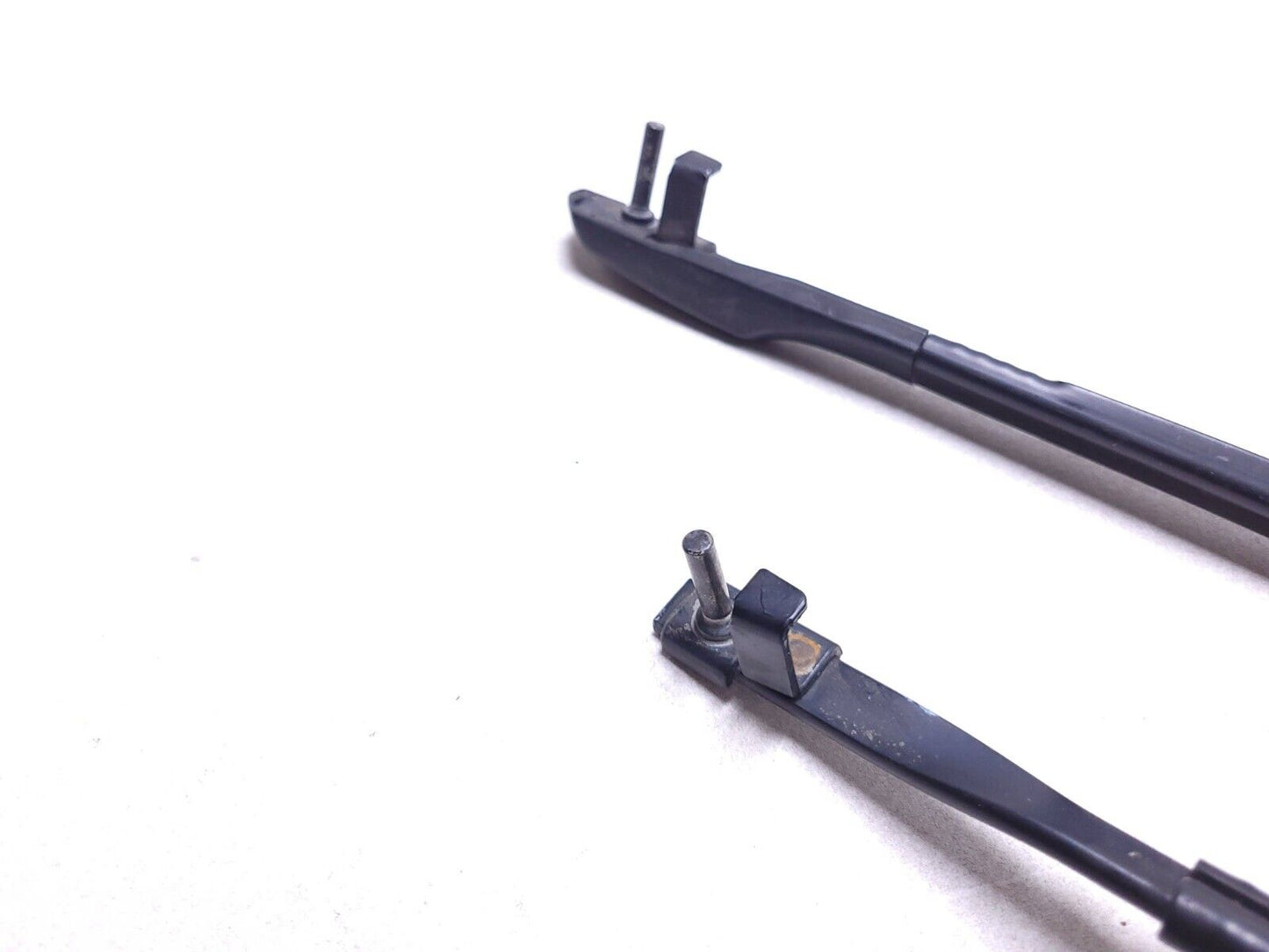 2011 - 2016 BMW 535i F10 Windshield Wiper Arm Left & Right OEM