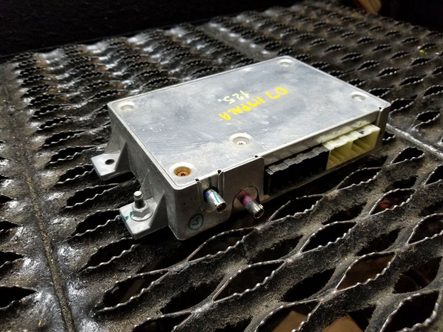 2007 2008 07 08 Chevrolet Impala Communication Control Module OEM