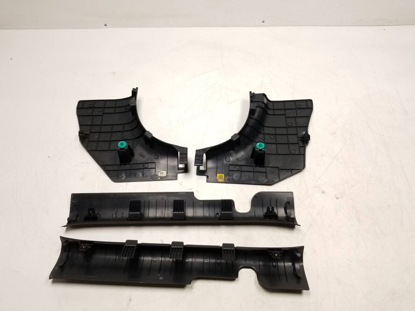 20 21 22 Hyundai Venue Front Cowl Cover & Scuff Plate Trim 4pcs OEM