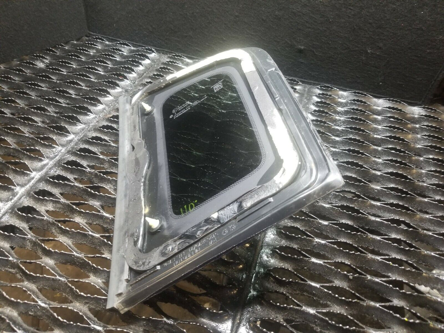 15 16 17 Jeep Renegade Driver Left Side Rear Quarter Window Glass OEM #110