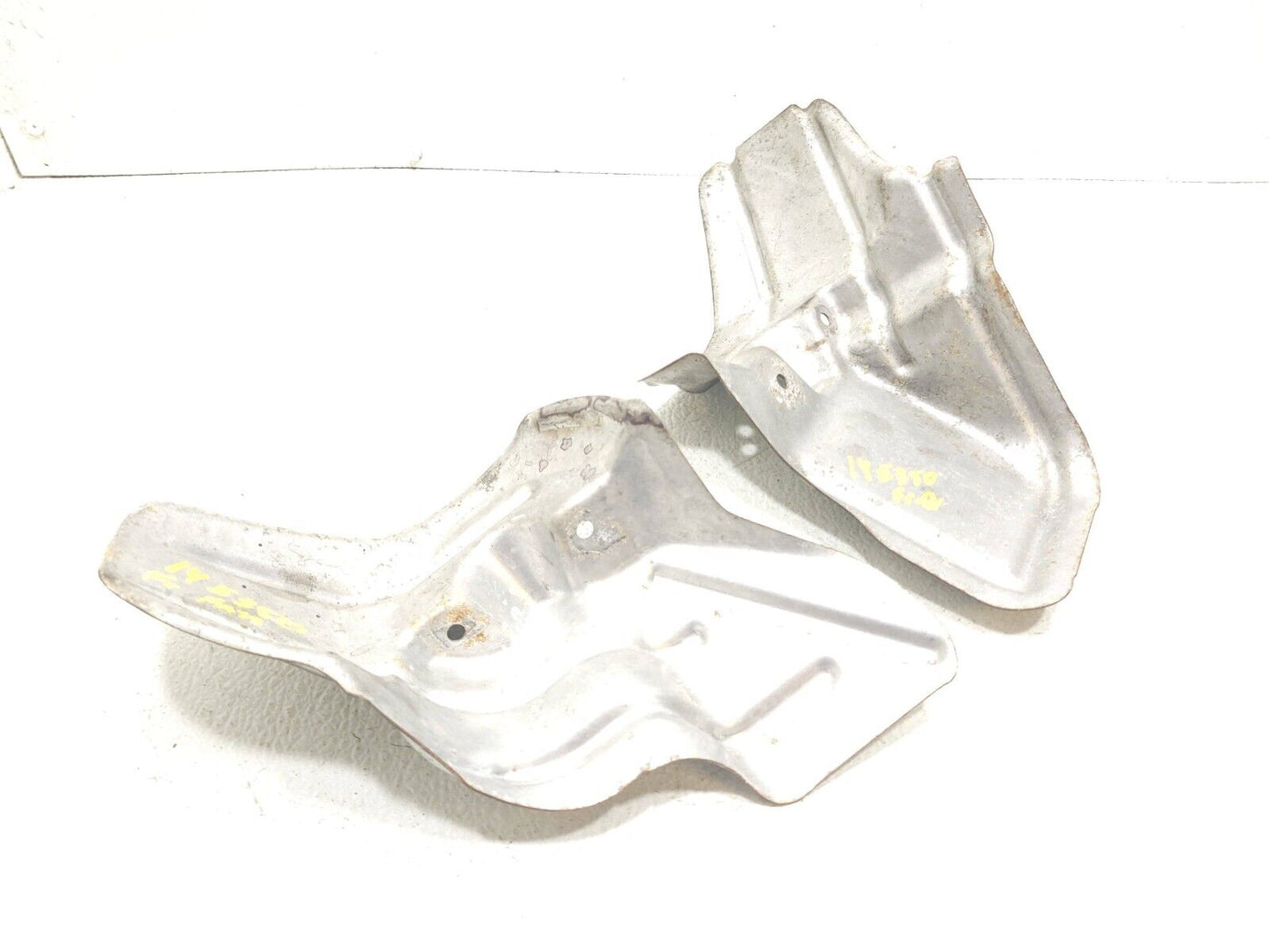 11 - 16 Mercedes E350 W212 Engine Mount Heat Shield 2pcs OEM