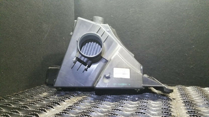 09 10 11 12 BMW 328xi E90 Air Cleaner Box OEM