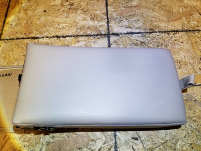 06 07 08 09 Mercury Milan Rear Seat Armrest W/ Cup Holder OEM 71k