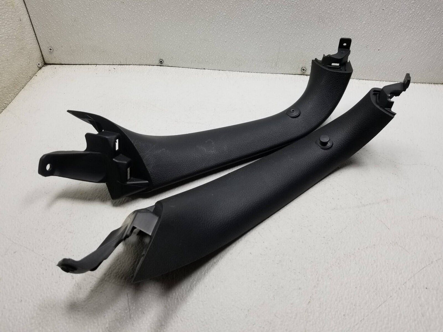 14 15 16 17 Hyundai Elantra Gt Tailgate Frame Cover Trim Left & Rigth Pair OEM