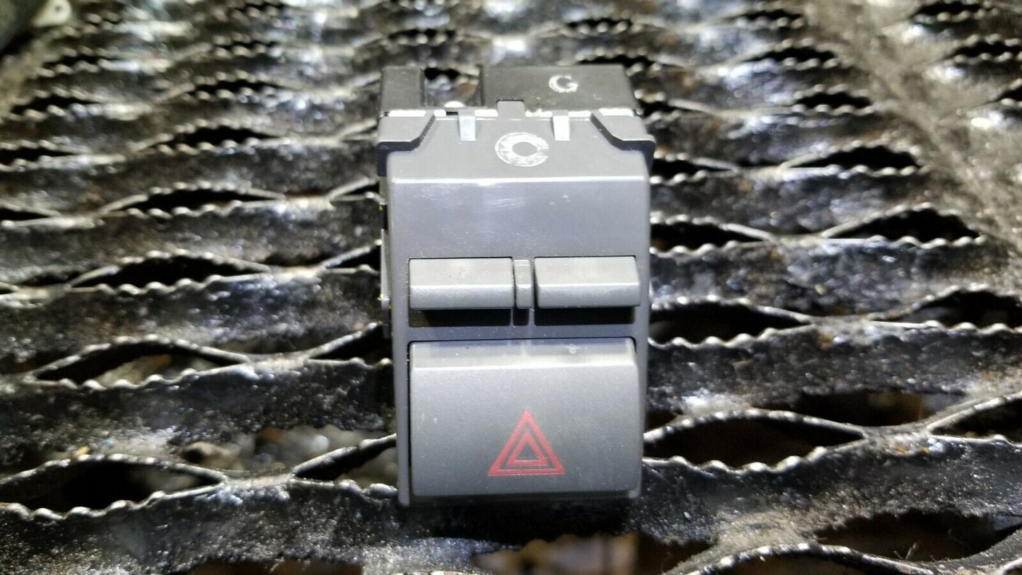 09 10 11 Toyota Camry Hybrid Hazard Switch Button 84332-06100 OEM