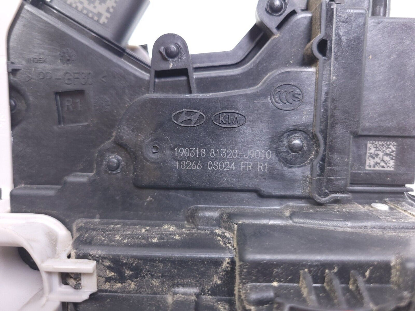 18-21 Hyundai Kona Front Door Lock Latch Actuator Right Pass Side OEM 29k Miles