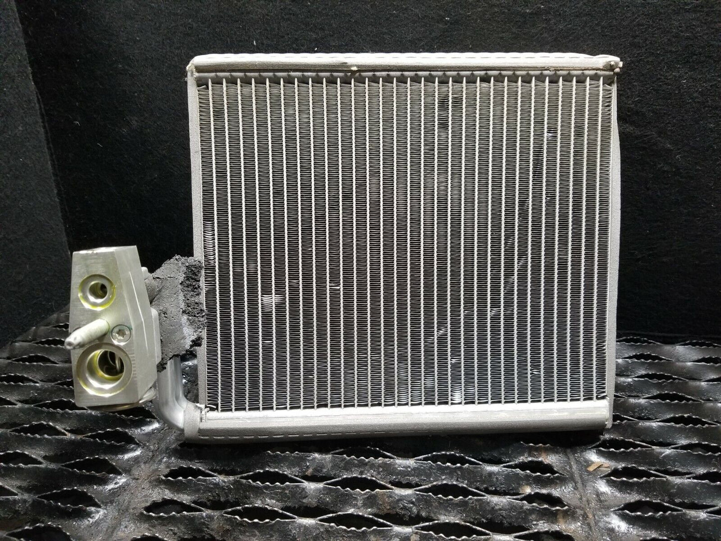 15 16 17 Chevrolet Equinox A/c Evaporator Core OEM 24k