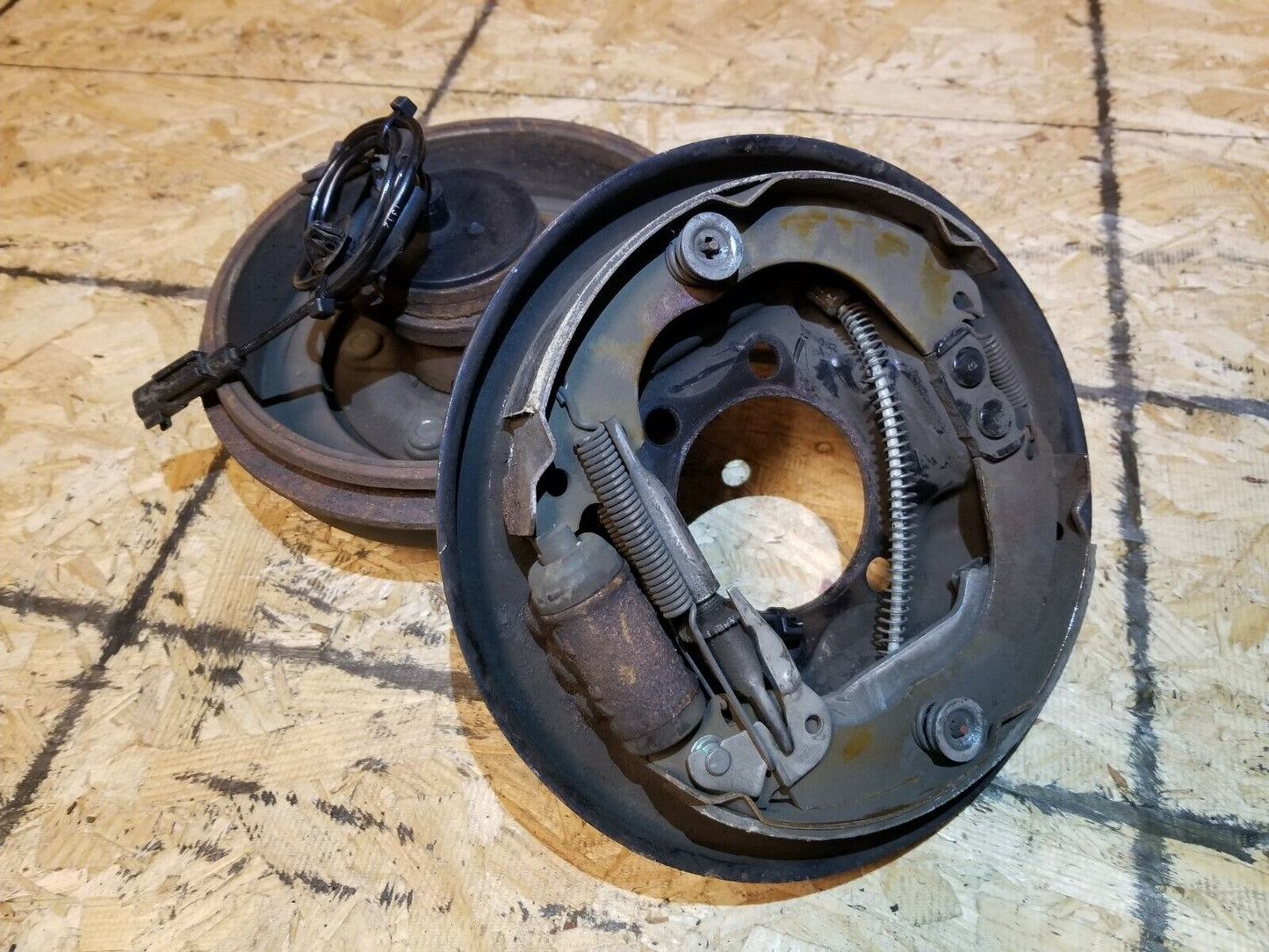 10 11 12 13 Mitsubishi Lancer 2.0l Spindle Knuckle Hub Rear Left Driver  OEM 71k