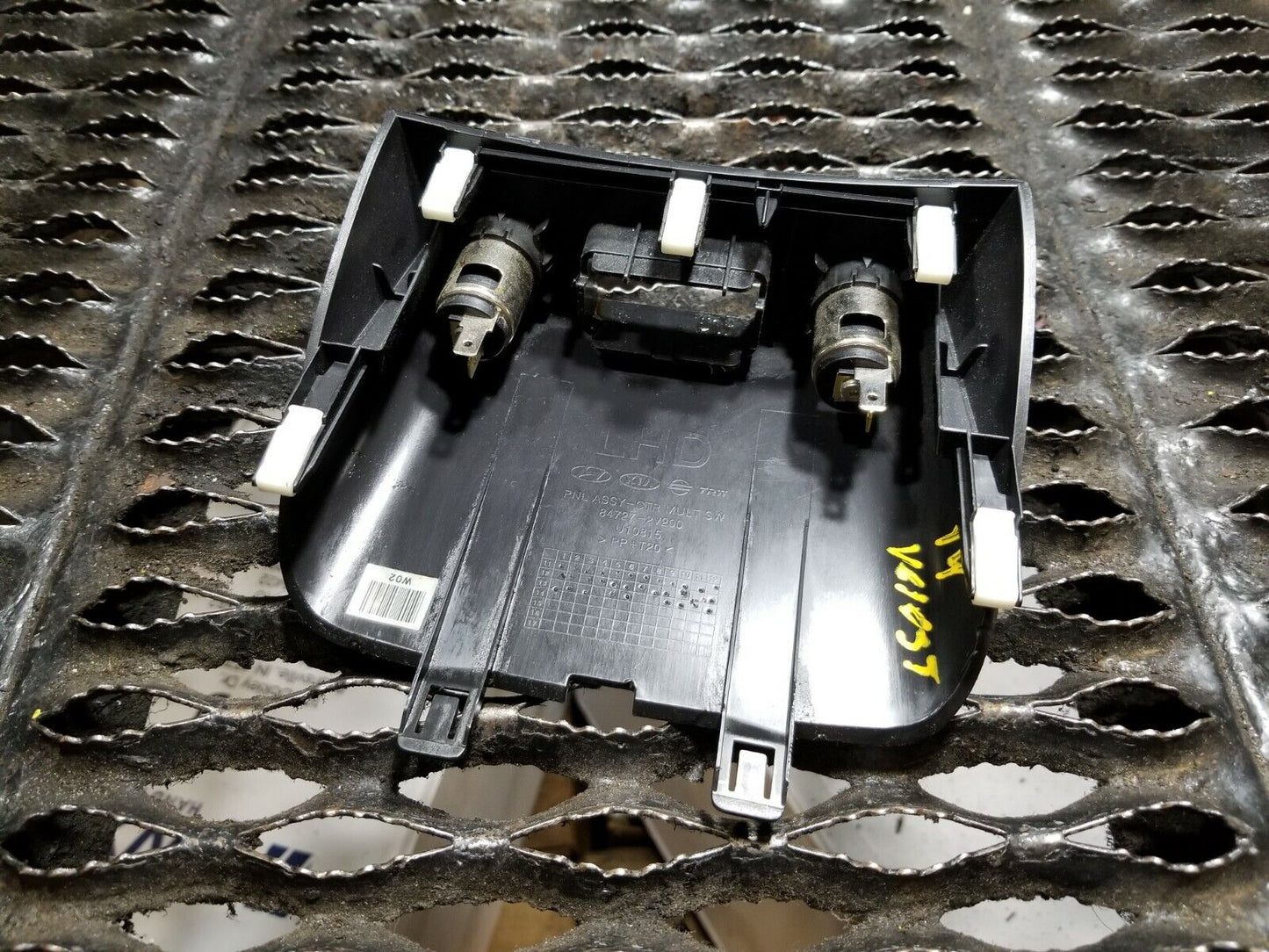 12 13 14 15 16 Hyundai Veloster Center Multi 12 Volt Unit Aux Usb Housing OEM