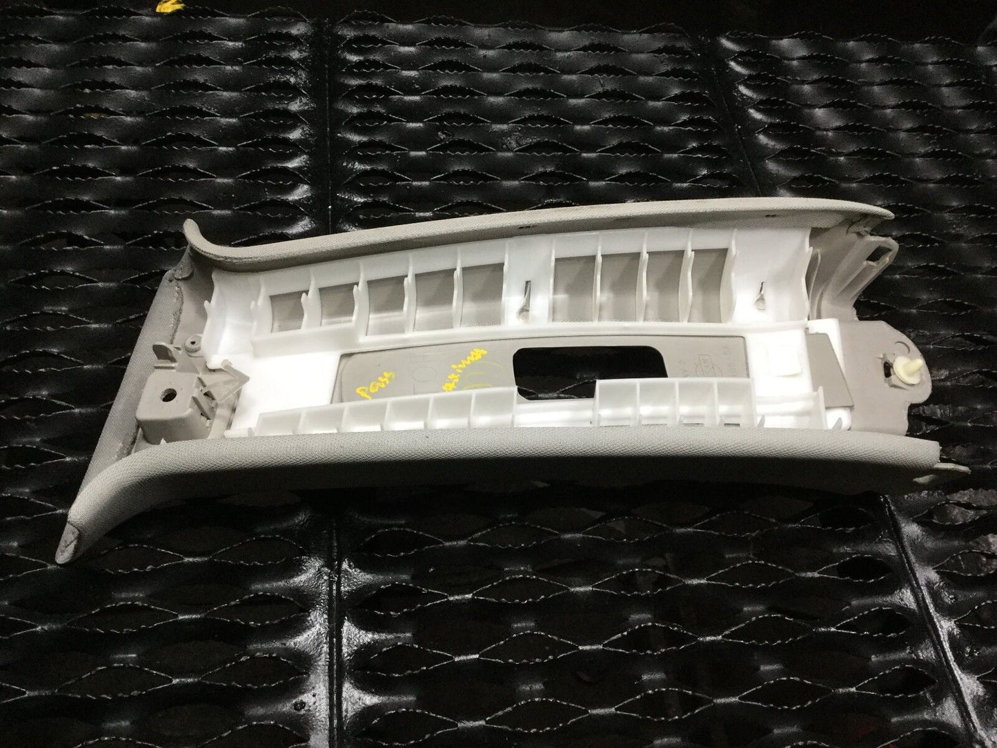 04 05 06 07 08 Nissan  Maxima Right Passenger Side B Pillar Upper Cover Trim OEM