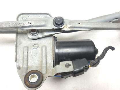 2010 - 2015 Hyundai Tucson Windshield Wiper Motor W/ Linkage OEM