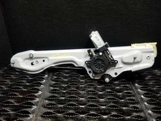 16 17 18 19 Chevrolet Malibu Rear Left Dr Side Window Regulator & Motor OEM 3k