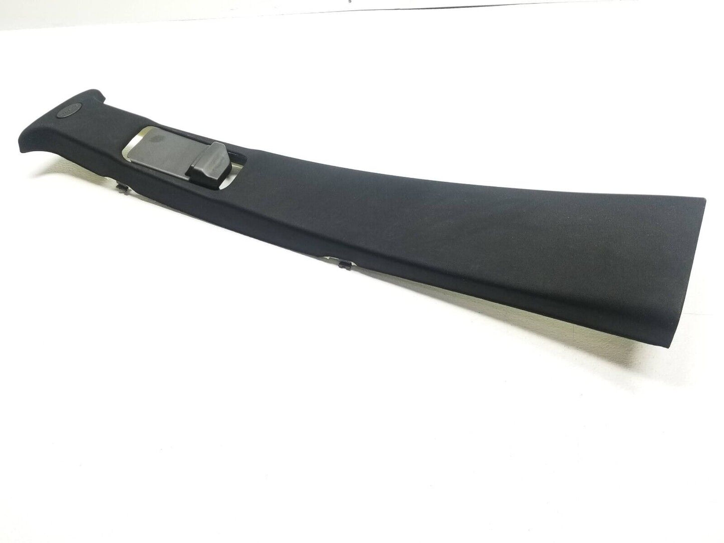 06 07 08 09 10 11 Mercedes Ml500 Left Driver Side Upper Center B Pillar Trim OEM