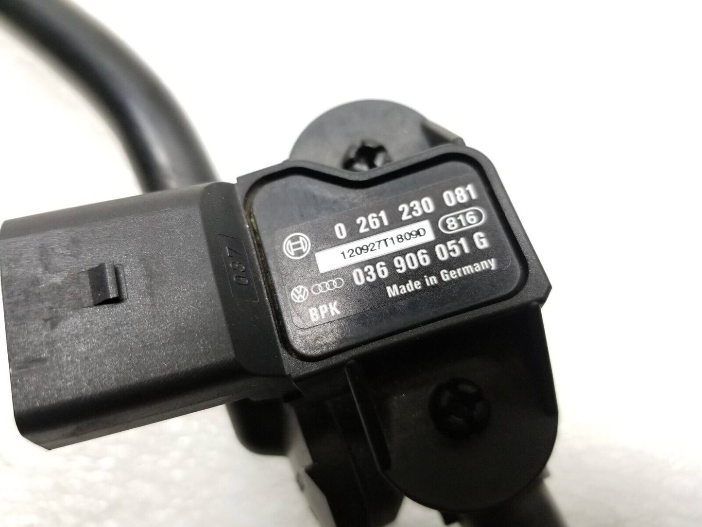 2011 - 2014 Porsche Cayenne 3.6l Manifold Air Map Pressure Sensor W/ Pipe OEM