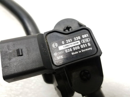 2011 - 2014 Porsche Cayenne 3.6l Manifold Air Map Pressure Sensor W/ Pipe OEM