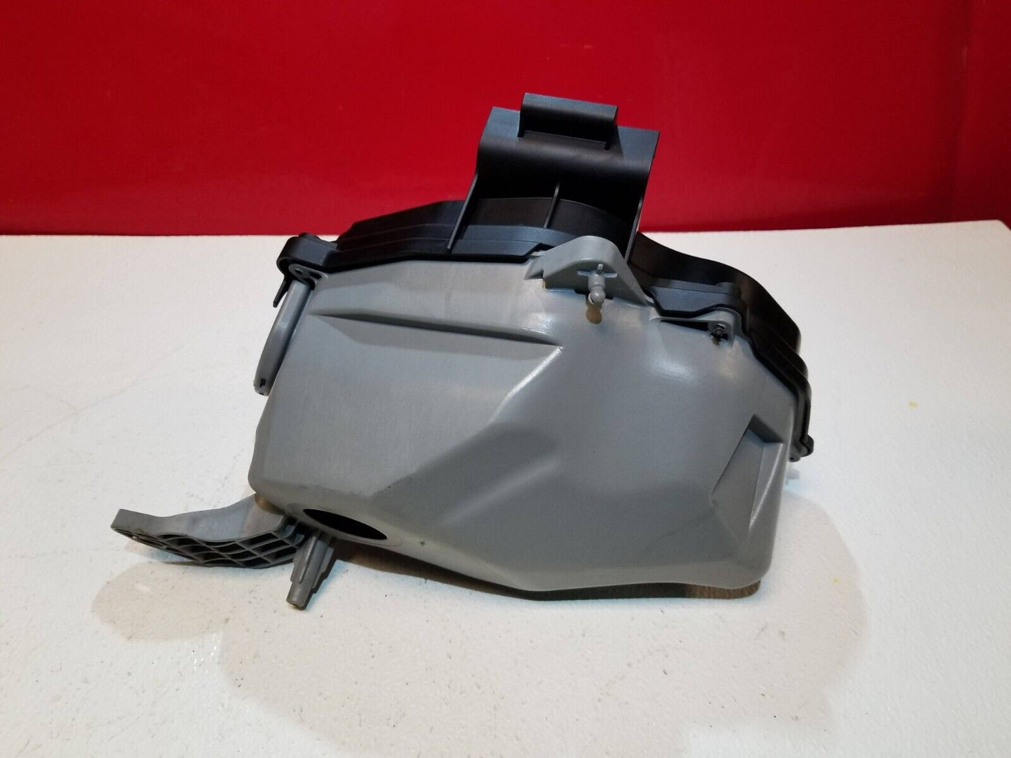 12 13 14 15 Audi A6 3.0t Engine Computer Control Module Ecm Housing Cover  OEM