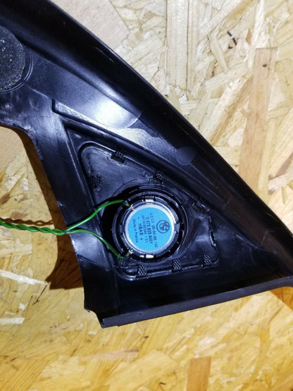 04 05 06 07 BMW 530xi E60 Front Door Trim Window Chanel Driver Side Left OEM