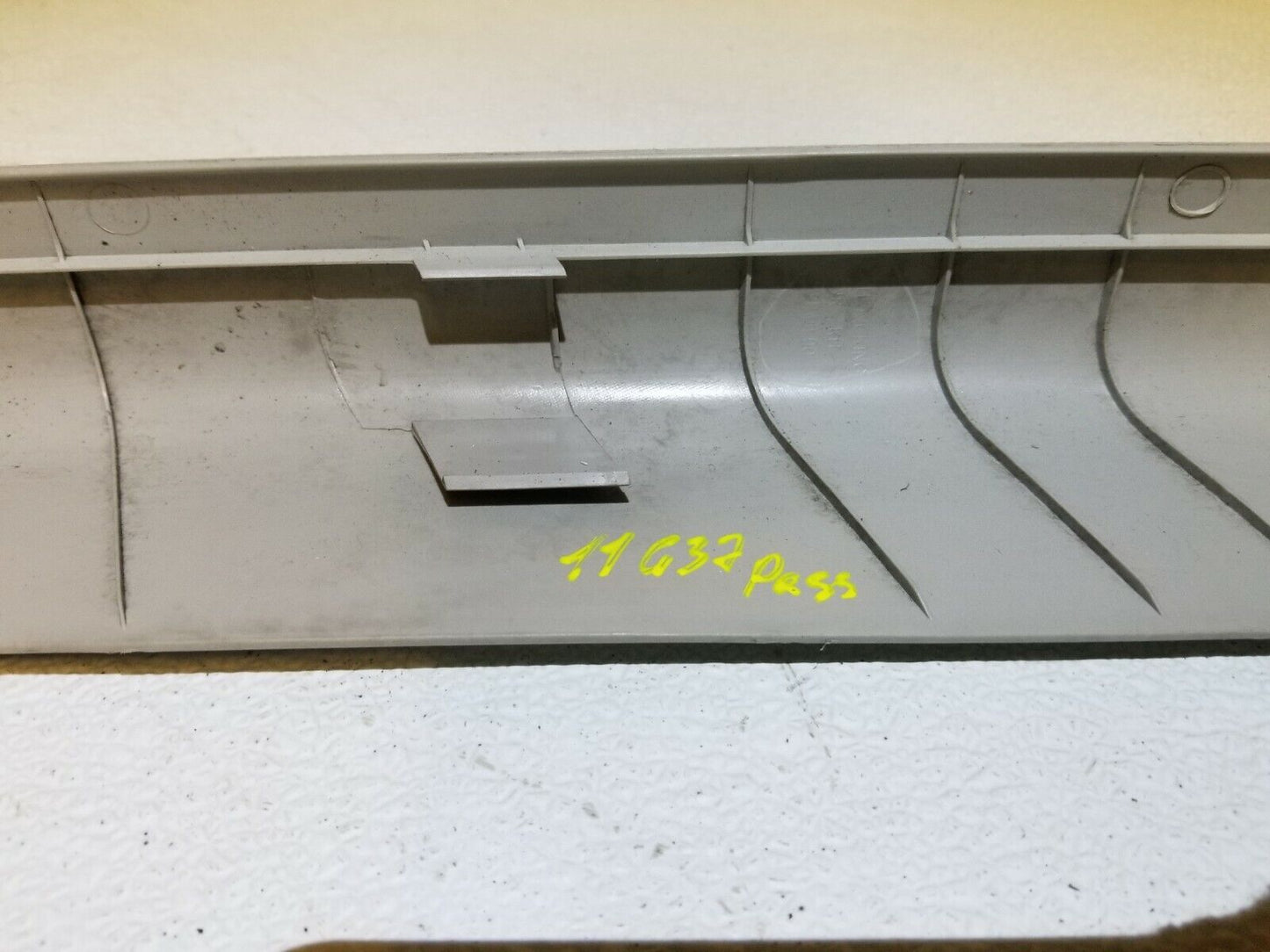 10 11 12 13 Infiniti G37 Coupe Right Pass Door Kick Scuff Plate Trim OEM 99k