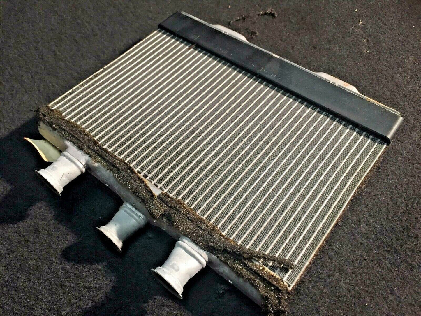 02 03 04 05 BMW 745i E65 Heater Core OEM