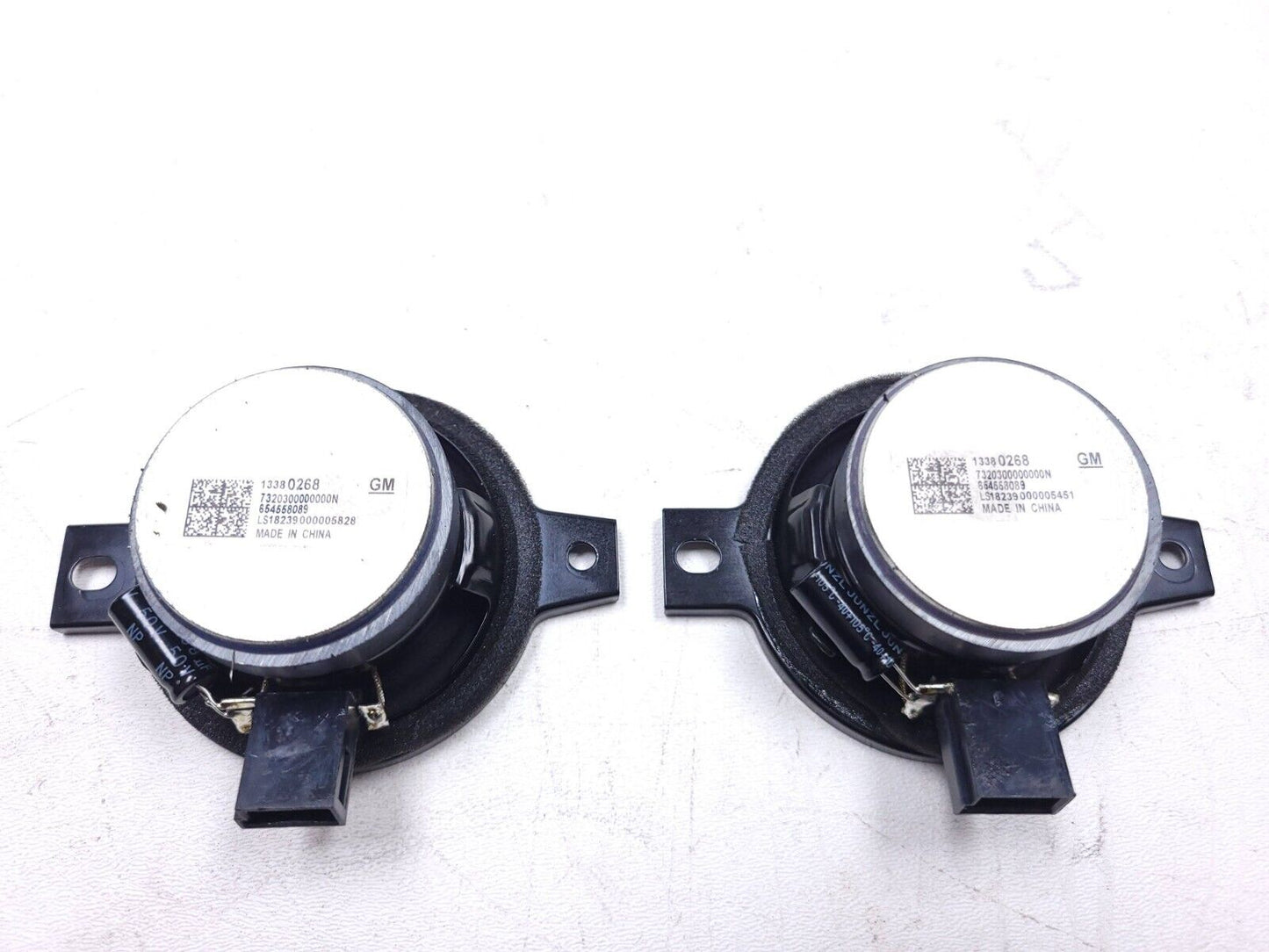 18 - 21 Chevrolet Equinox Dash Dashboard Left & Right Audio Speaker  OEM