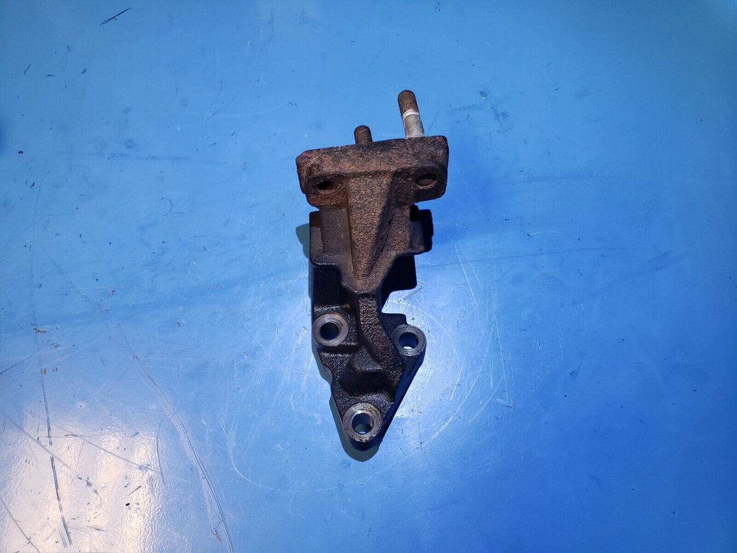 06 07 08 09 10 Kia Rio5 1.6l Engine Mount Bracket OEM