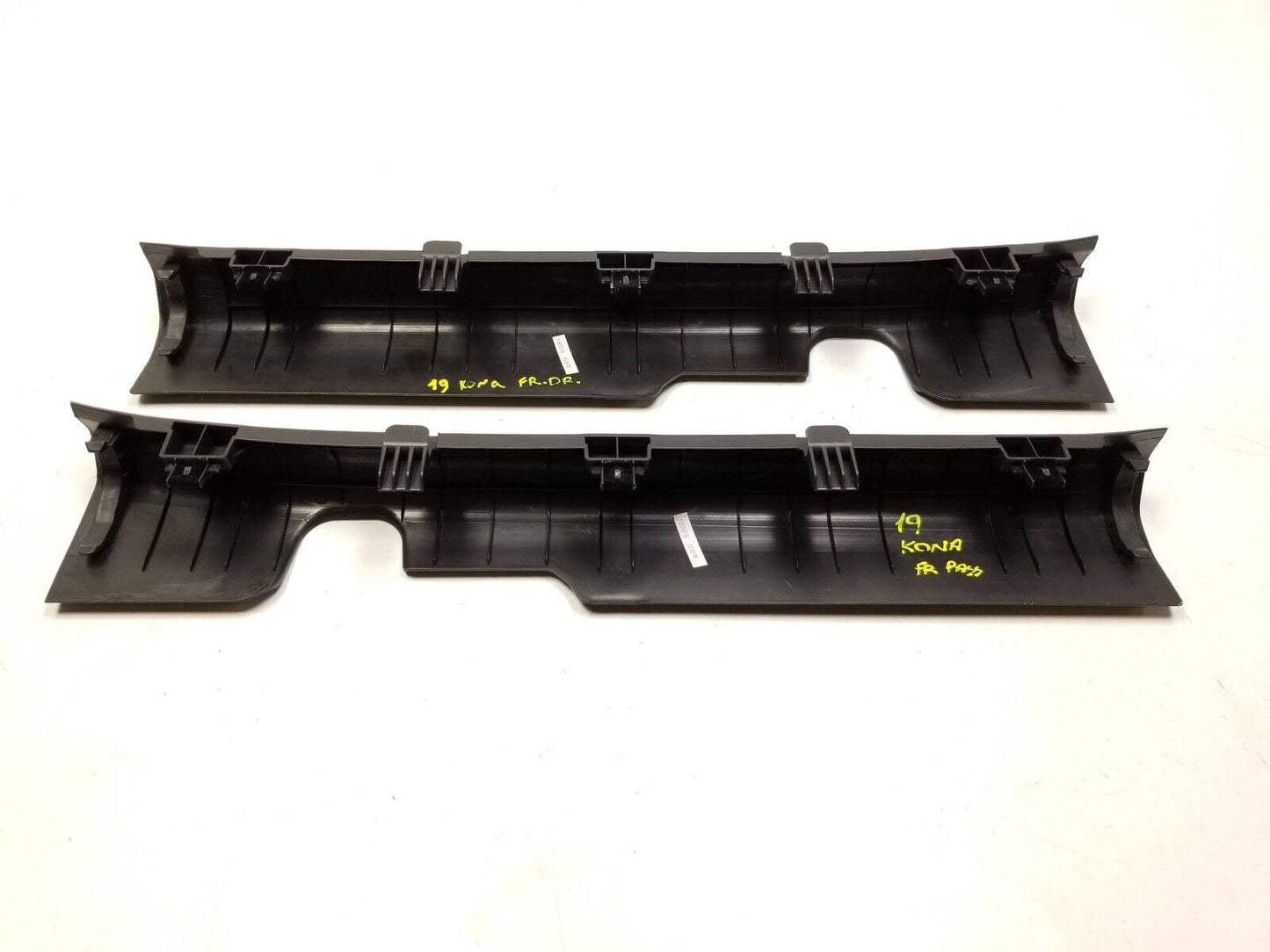 18-21 Hyundai Kona Front Door Sill Scuff Plate Cover Trim Pair OEM 29k Miles