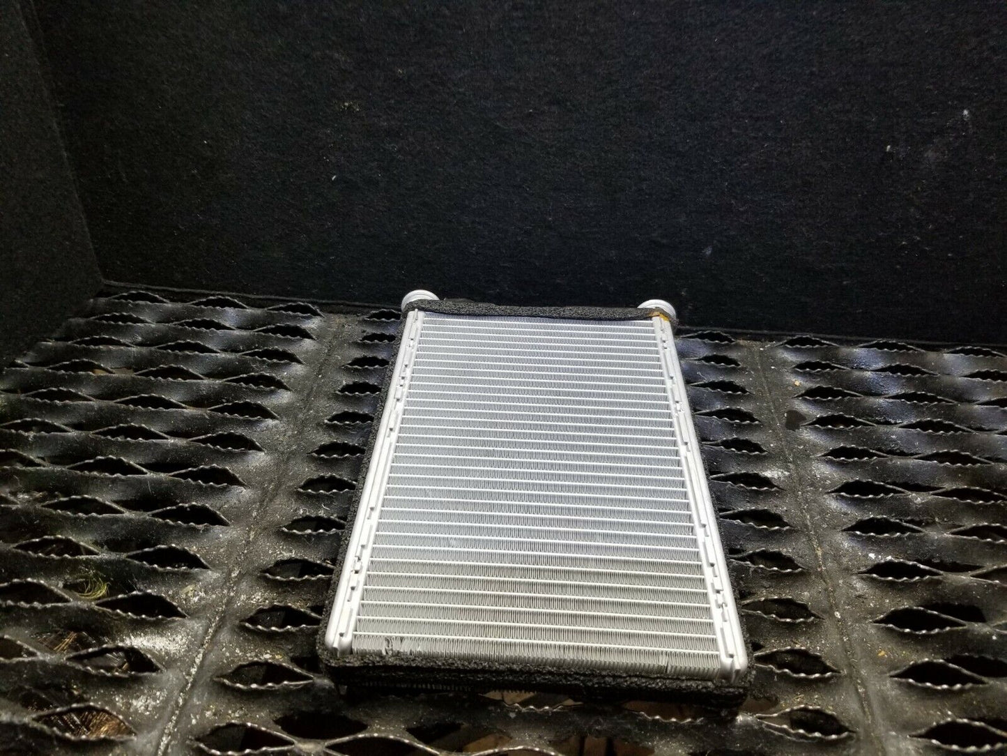 2011 2012 2013 BMW 128i E82 Heater Core OEM