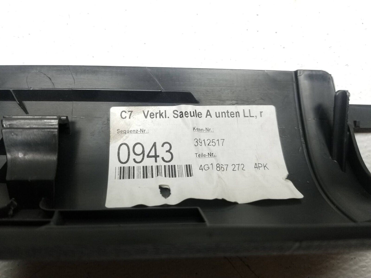 12 13 14 15 16 17 Audi A7 Front Seal Scuff Kick Plate Cover Right Pass Side OEM