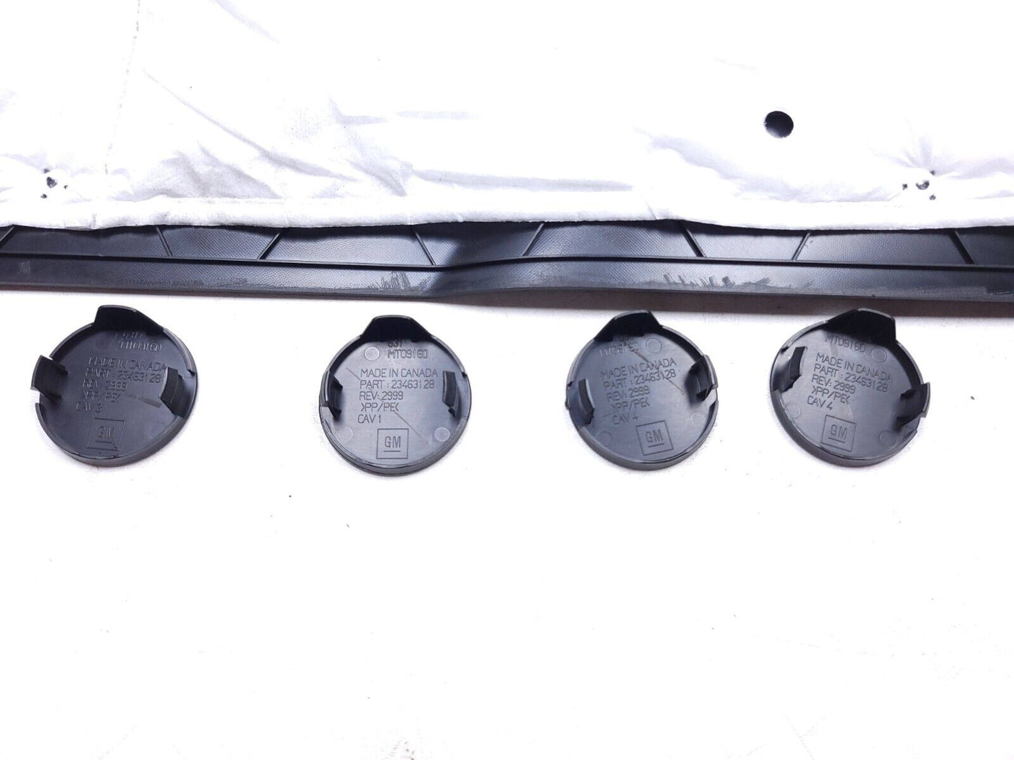 18 19 20 21 Chevrolet Equinox Center Console Side Trim Cover Left&righ Pair OEM