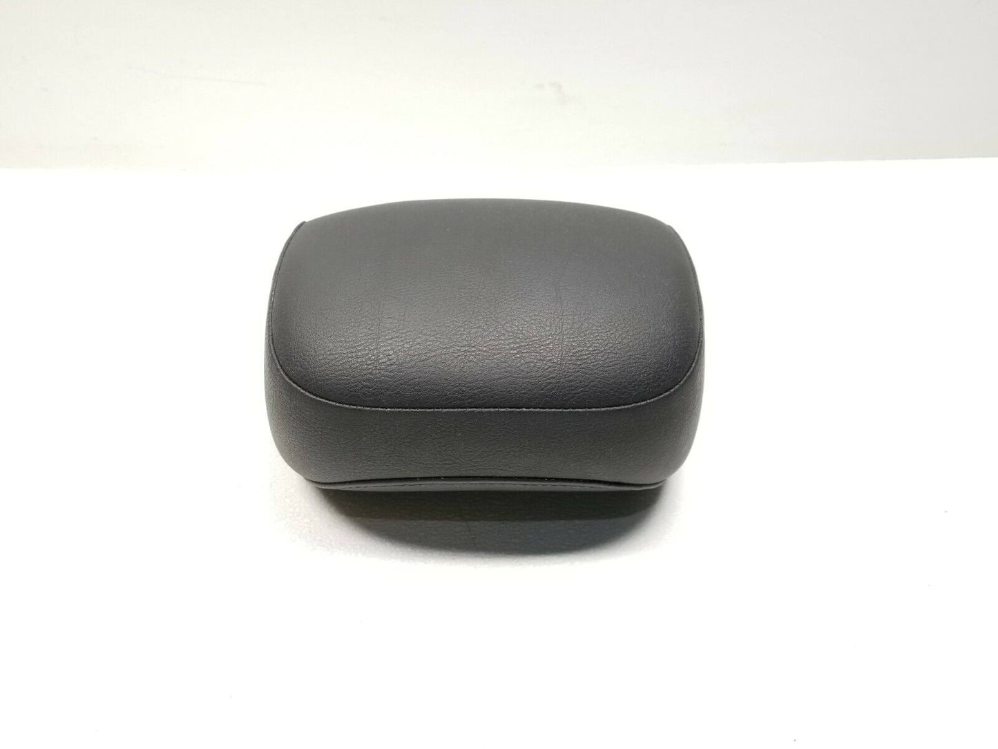 01 02 03 04 05 BMW E46 Sdn Front Left Driver Seat Headrest OEM 125k Miles