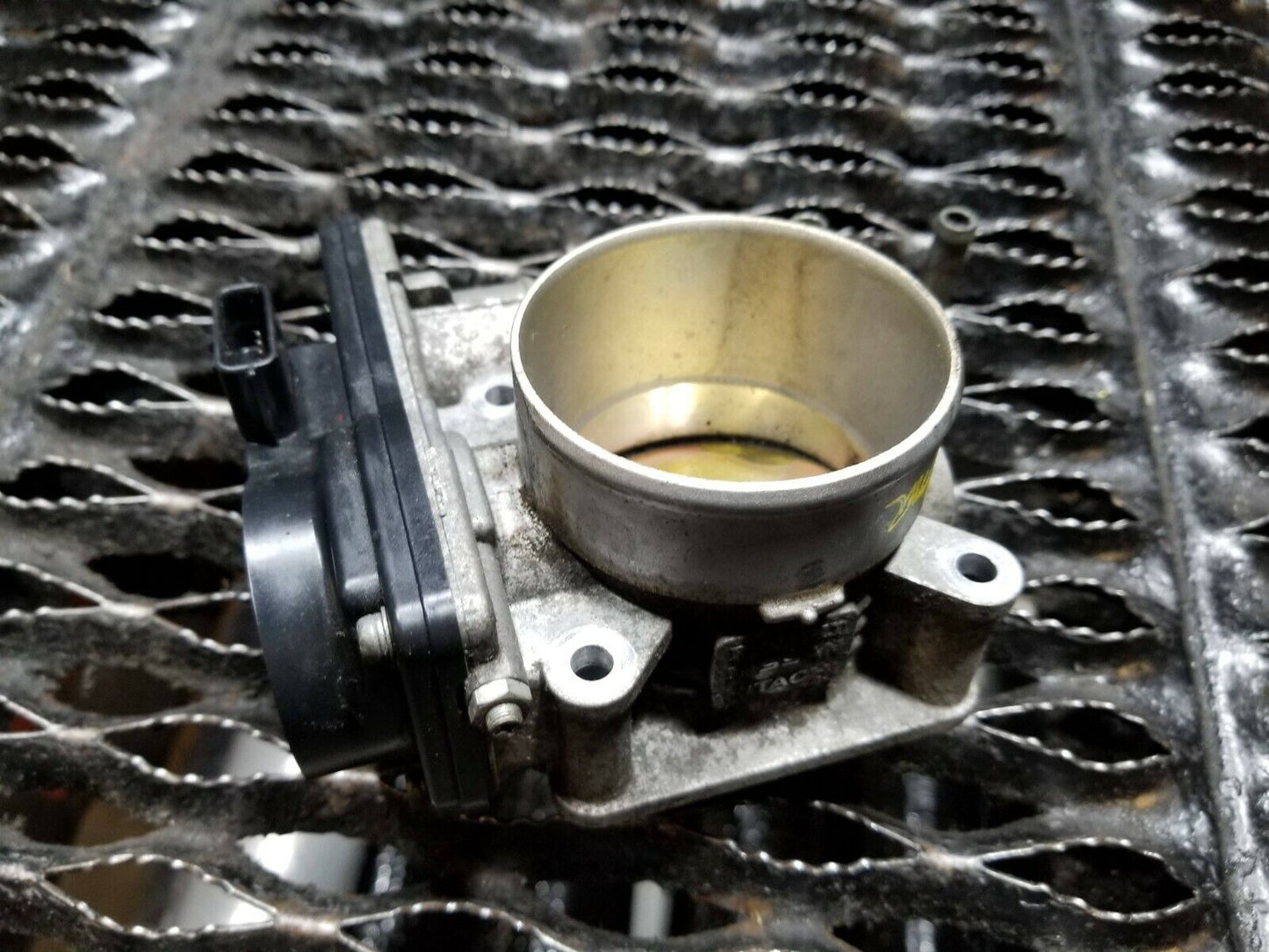 09 10 11 12 Nissan Altima 2.5l Throttle Body Valve OEM 78k