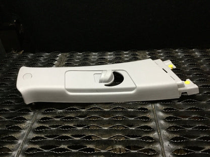 06 07 08 09 10 11 Kia Rio Center B-pillar Upper Trim Panel Right Passenger OEM
