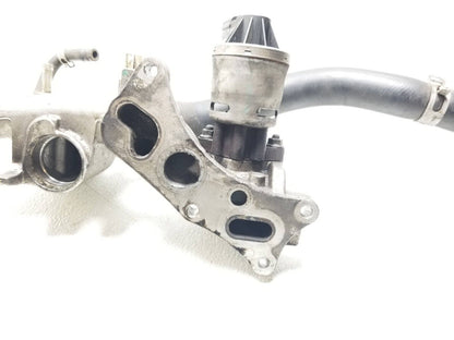 05 06 07 08 Acura Rl Egr Valve Thermostat Housing 3.5l OEM