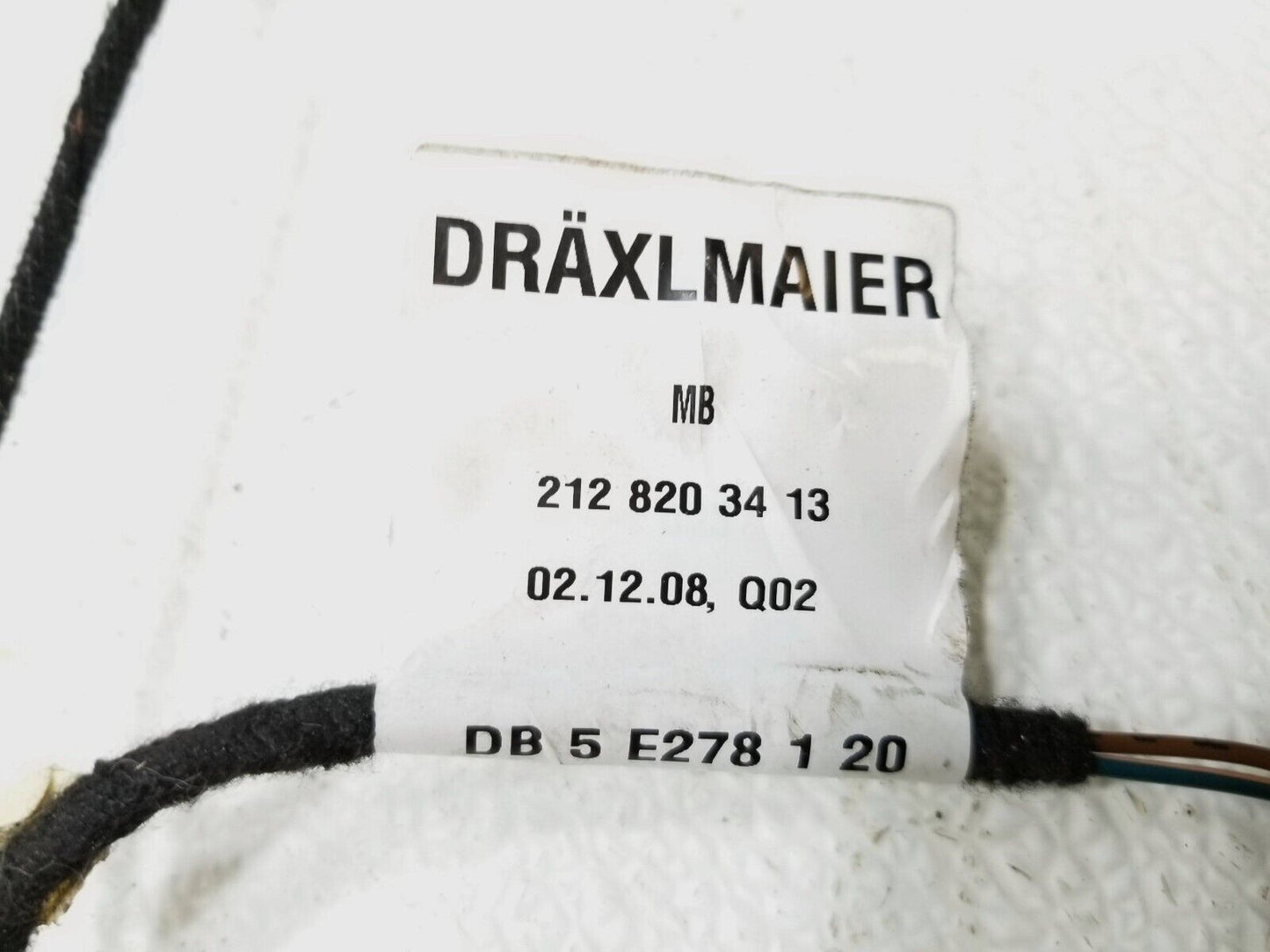 2011 - 2015 Mercedes E350 W212 Rear Seat Headrest Adjuster Motor Pair OEM