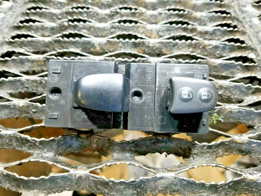 16 17 18 Nissan Sentra Rear Right Passenger Side Window Control Switch OEM 40k
