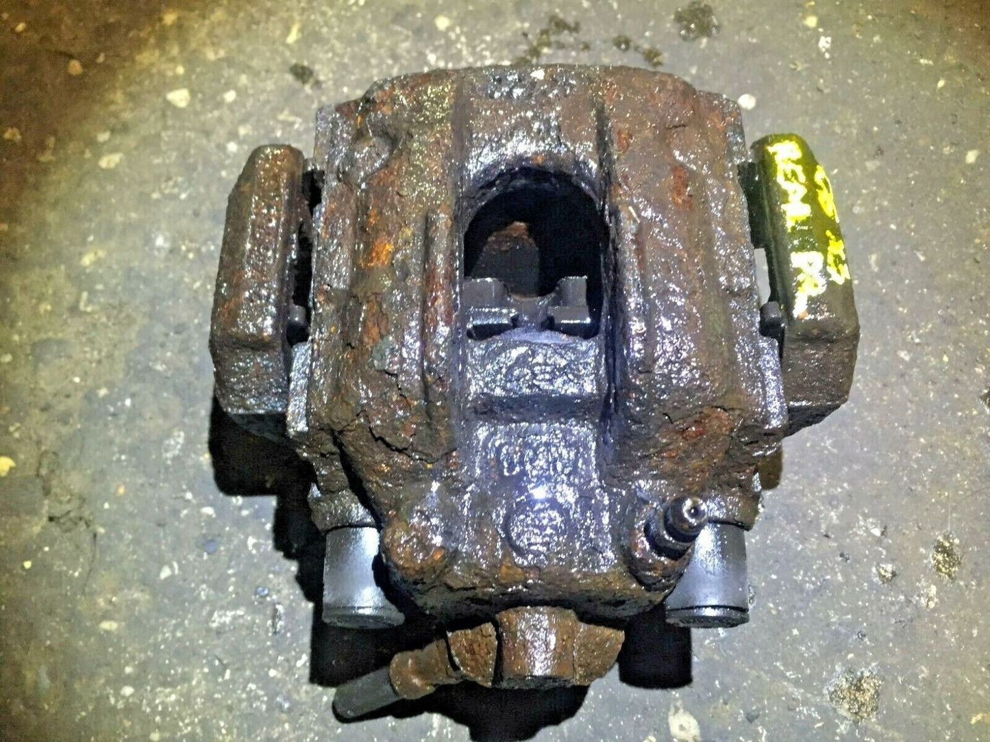 04 05 06 BMW X3 E83 3.0l Rear Left Driver Side Brake Caliper OEM D33