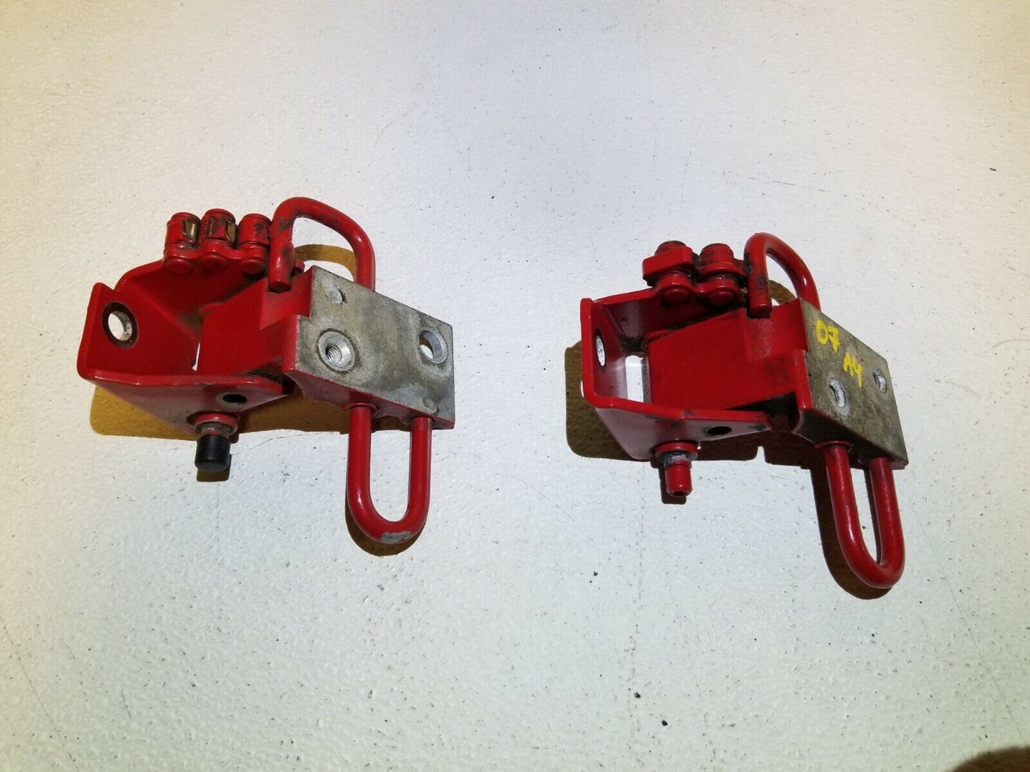 06 07 08 Audi A4 Front & Rear Right Pass Side Door Hinge W/ Striker  OEM 85k