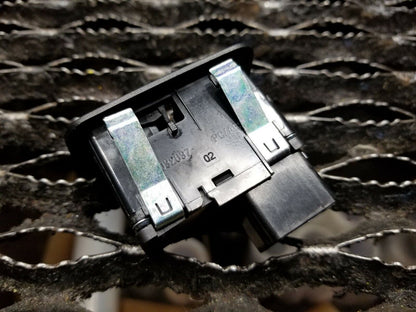 14 15 16 17 Jeep Cherokee Sport Rear Window Control Switch 56046555ac OEM