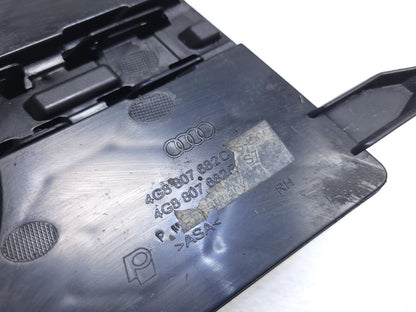 12 13 14 15 16 17 Audi A7 Front Fog Light Lamp Trim Right Passenger Side OEM