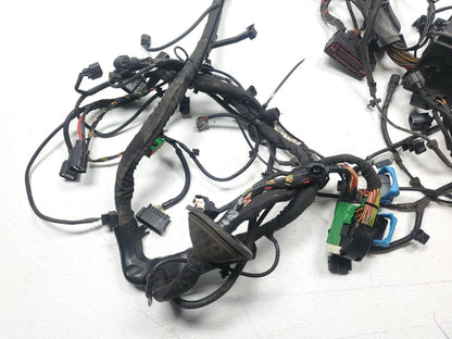 05 06 07 08 09 Volvo S40 2.4l Fuse Box Wire Harness OEM
