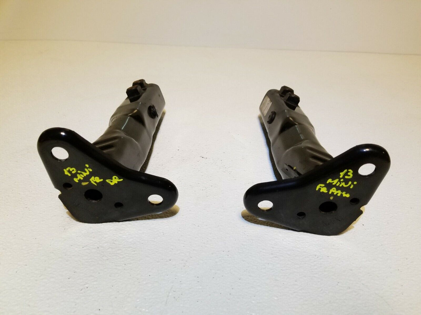 10 11 12 13 Mini Cooper R56 Front Bumper Shock Left & Right 2pcs OEM 62k